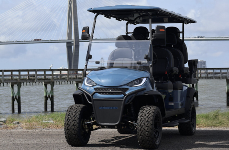 How to Choose the Right Electric Golf Cart for Comfortable Neighborhood Travel