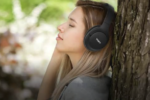 Noise-Cancelling Headphones: A Guide to Buying the Right Pair 